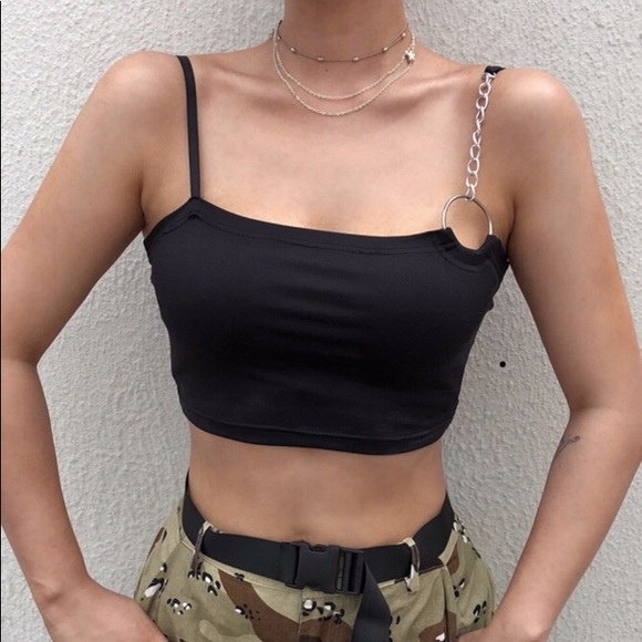 Black spaghetti strap crop top - Picture 2 of 6